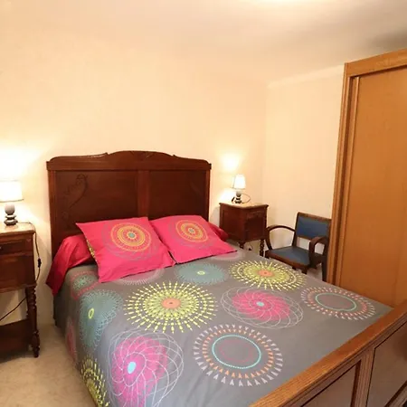 Chaleureux Avec Jardin, Proche De Salers, Activites Nature Et Sports D'hiver, Wi-fi Inclus - Fr-1-742-372